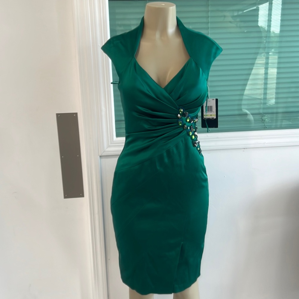 JAX green drees size 4